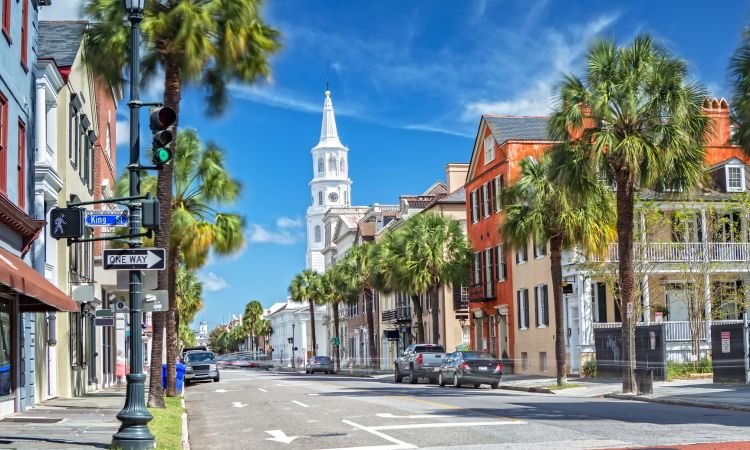 street in downtown charleston south carolina