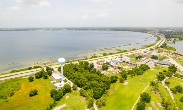 aerial view of the waterfront in Sebring, Florida